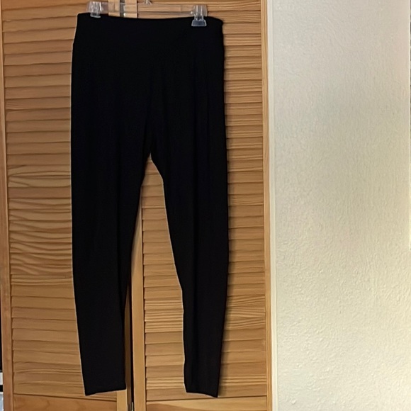 Black leggings Size Jr XL - Picture 1 of 4